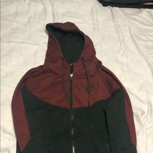 Alphalete zip up hoodie